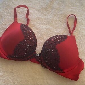red push up victoria’s secret bra